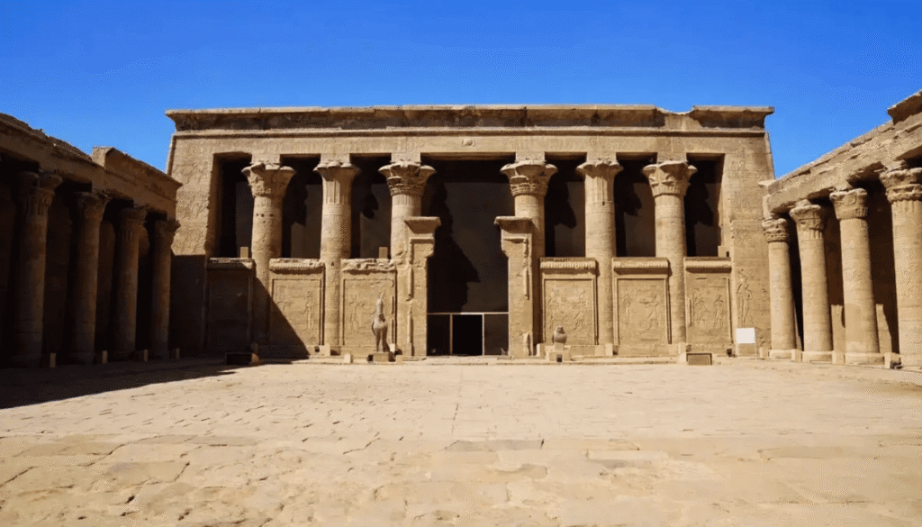 Best temples to visit in Egypt (Edfu Tample)