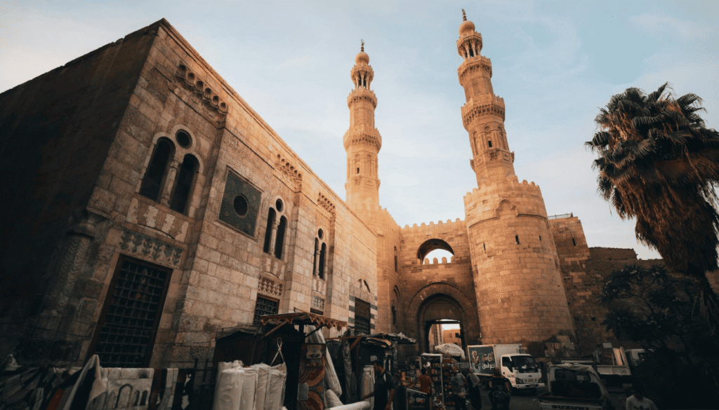 luxury shopping in Egypt (Khan el Khalili)