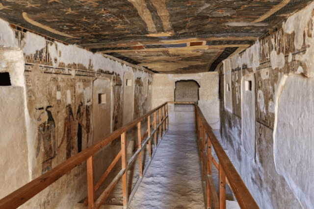 Historic sites in Siwa (Gabal al-Mawta)