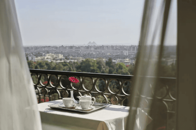 Four Seasons Hotel Cairo at the First Residence