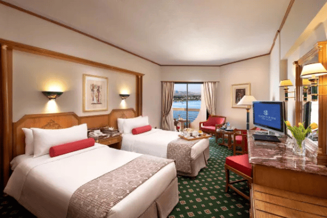 Sonesta St. George Hotel - Convention Center