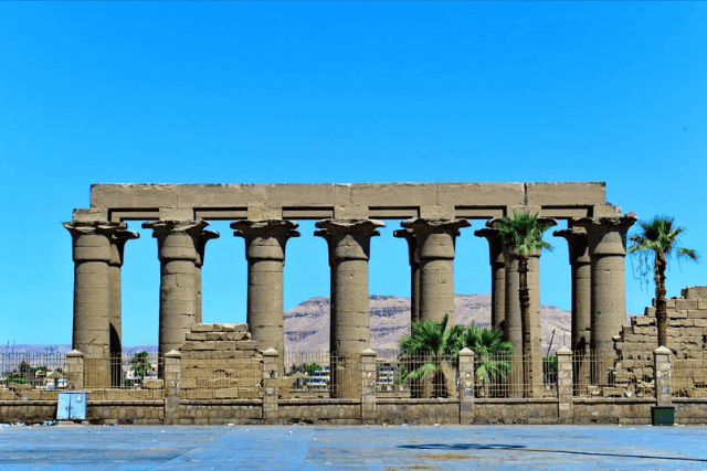 luxor temple nile beauty