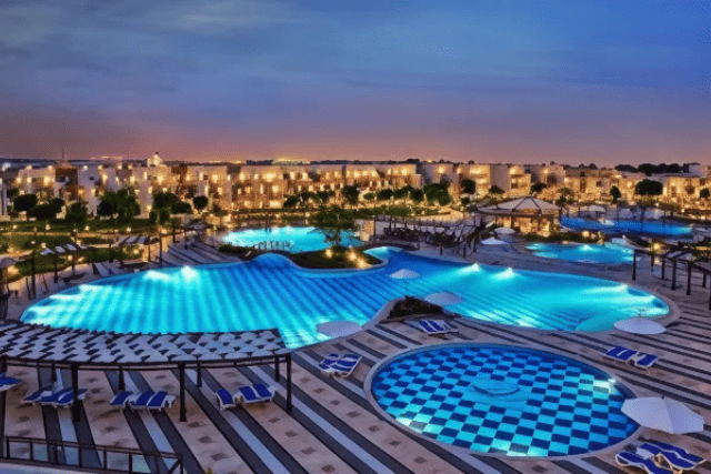 where to stay in Hurghada luxury hotels