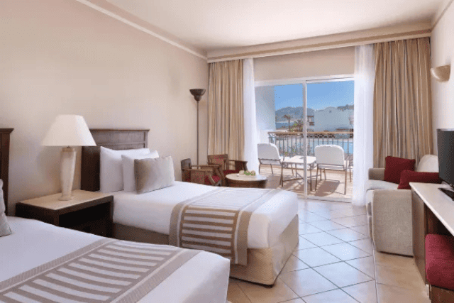 Cheap beach hotels in Dahab