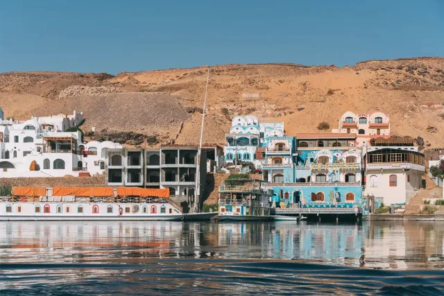 eco escapes Egypt