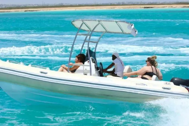 Hurghada Magawish Island Half-Day Speedboat Tour
