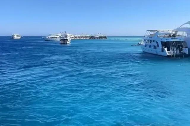 6-Hour Diving and Snorkeling Experience at Blue Hole Dahab & Jabal Mousa in Sharm El Sheikh, Egypt [Blue Hole Snorkeling + Sharm City Transfer + Camel Ride + Lunch]