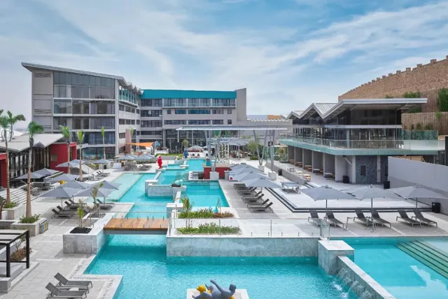 Hyatt Centric Cairo West