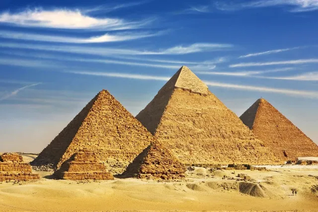 Giza Pyramids, Saqqara and Memphis Private Day Tour in Cairo.