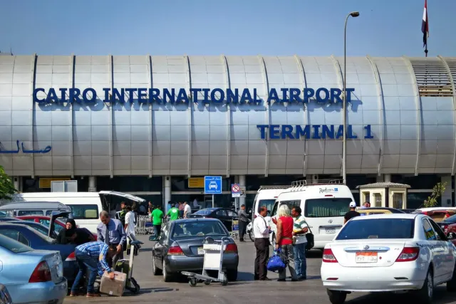 Private Cairo International Airport (CAI) Transfers.