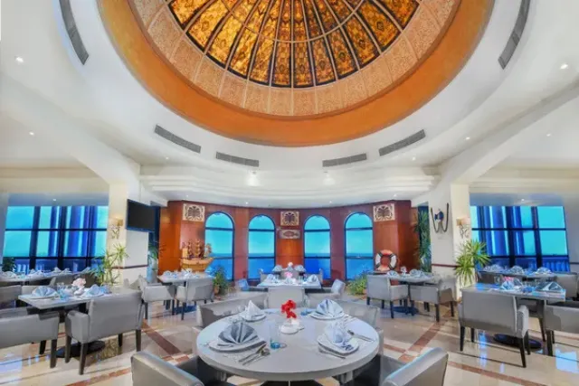 Tolip Royal Alexandria Restaurants