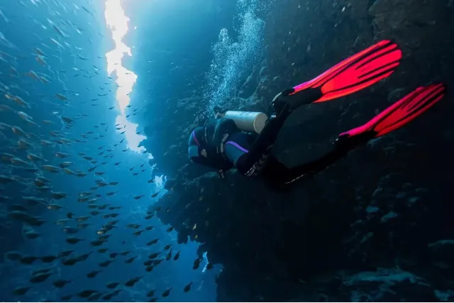 PADI Advanced Open Water Diver in Dahab with PADI 5 Star Dive Resort.